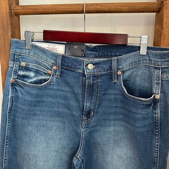 NWT Gap Vintage Slim Mid Rise Jean - Picture 3 of 7